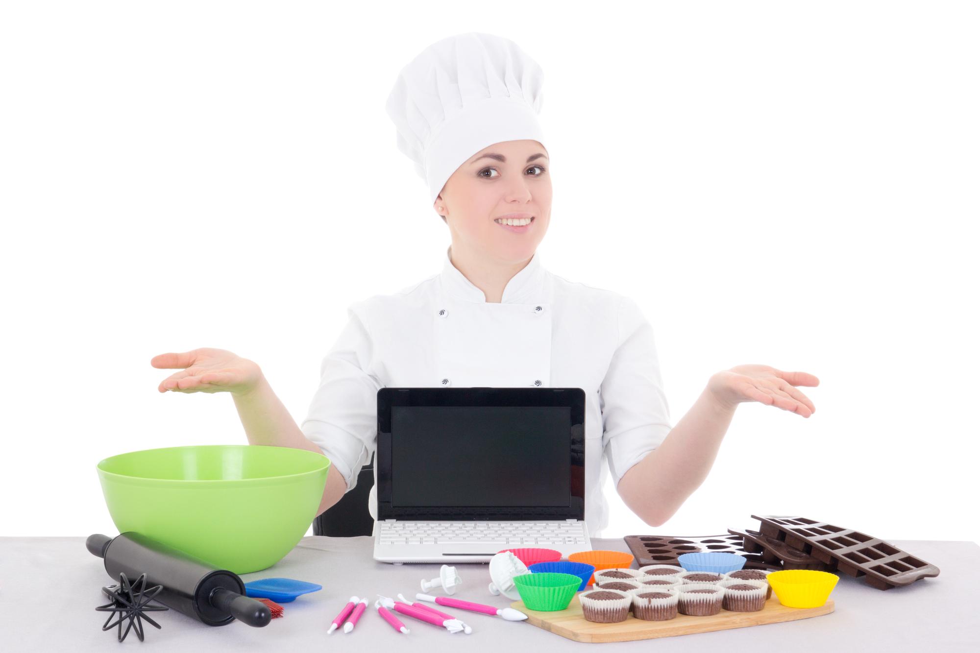 Dettaglio di una lezione pratica in cucina